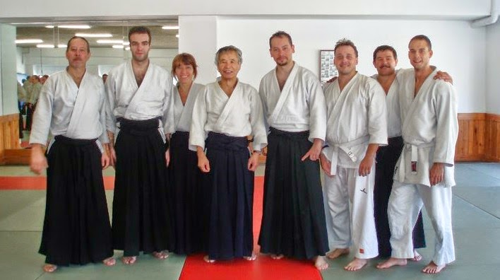 foto grupo con Tamura sensei